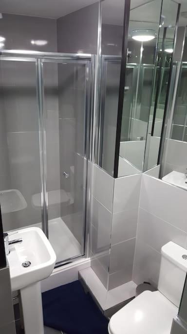 The V.I.P Suite - Sleeps 24! Best For Large Groups Liverpool Extérieur photo